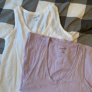 Universal Thread women’s tank tops size M